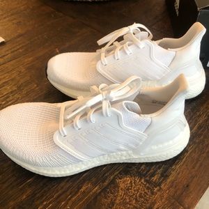 Ultra boost adidas woman’s shoe size 8 new, never worn